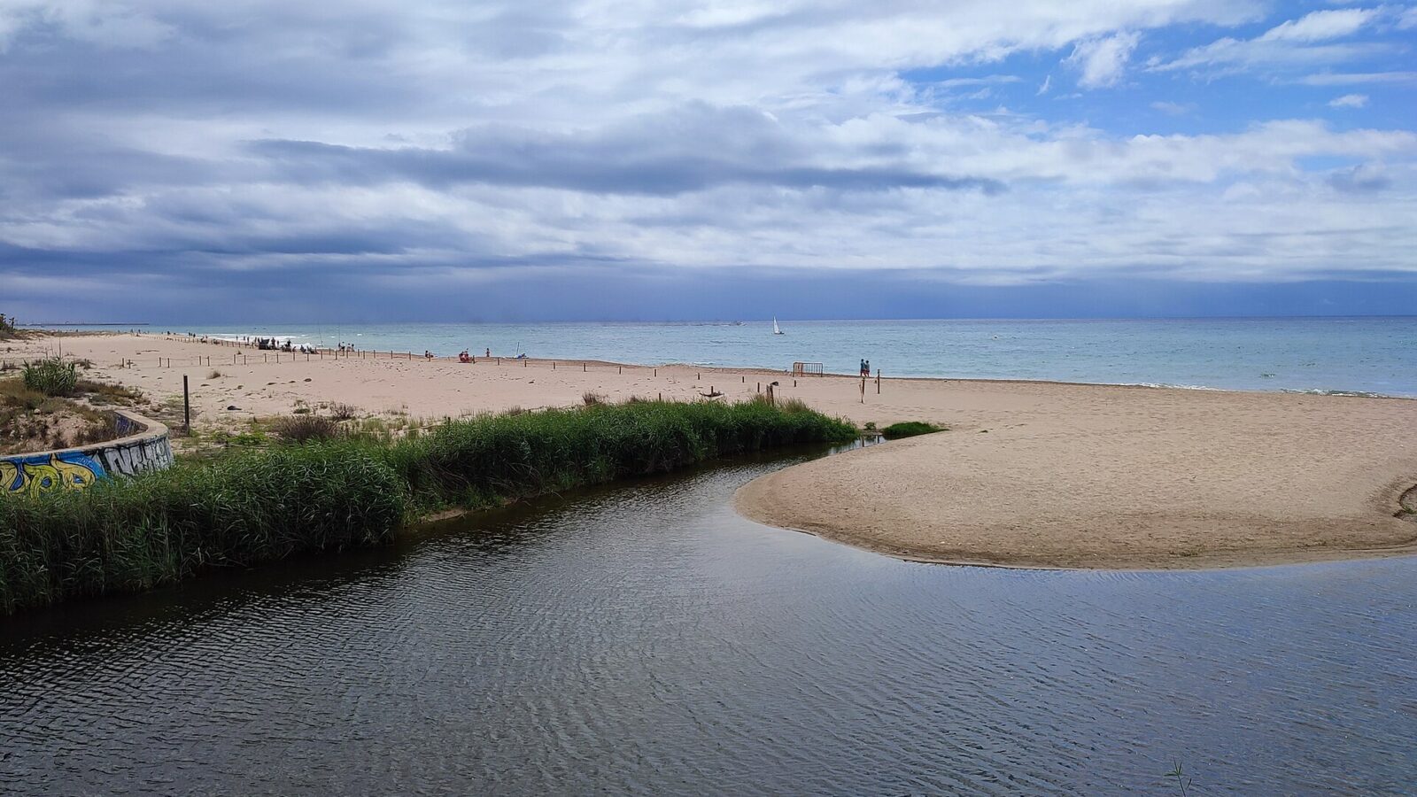 Vista de Platja de les Madrigueres